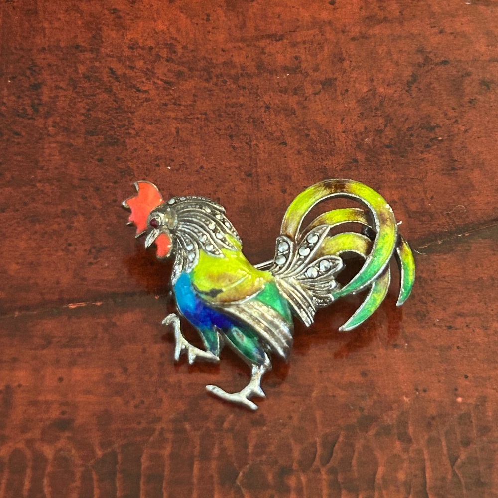 Whimsical Vintage Signed Alice Caviness Sterling Marcasite Enamel Rooster Pin - Picture 2 of 4